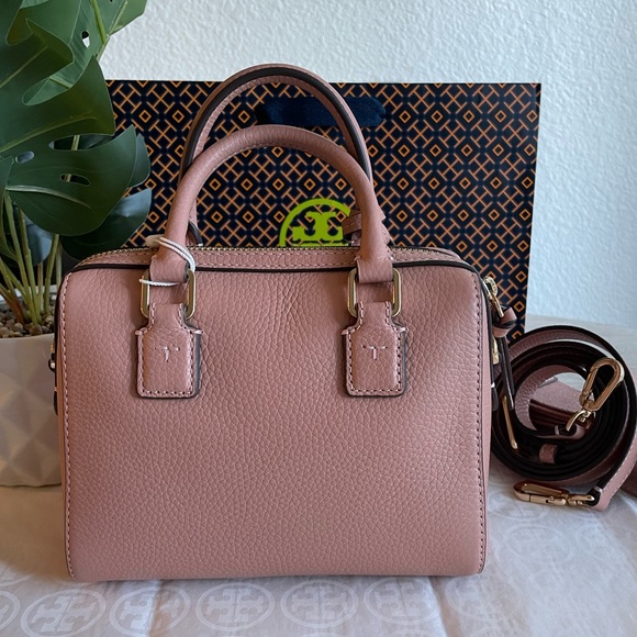 New , Authentic thea web satchel crossbody bag - Picture 7 of 17